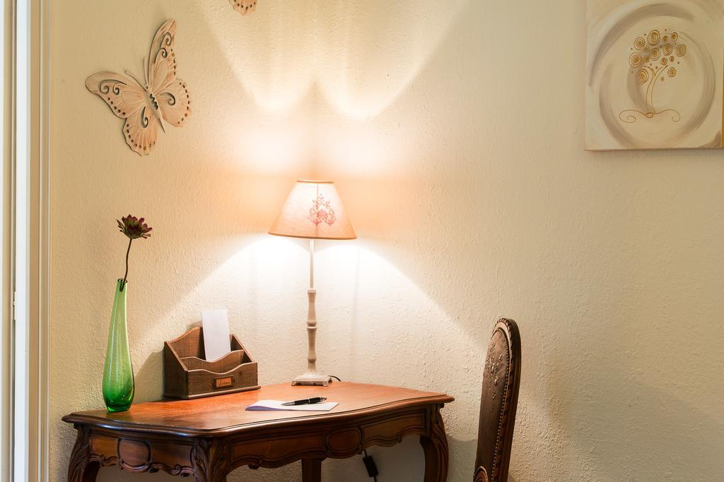 B&B Le Logis Du Mas 塞特港 外观 照片